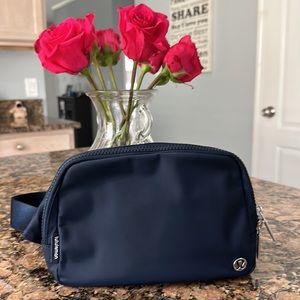 Lululemon Athletic Pack